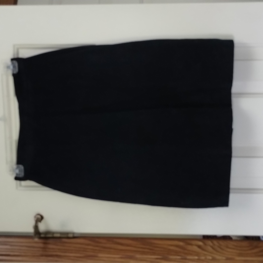 Express black suede leather skirt!